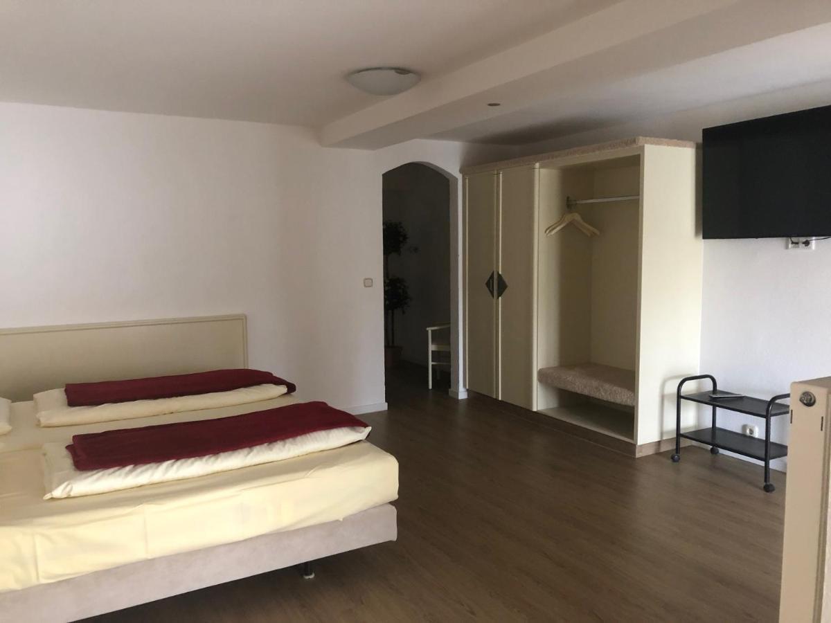 Haus Am Park Otel Bad Hersfeld Dış mekan fotoğraf